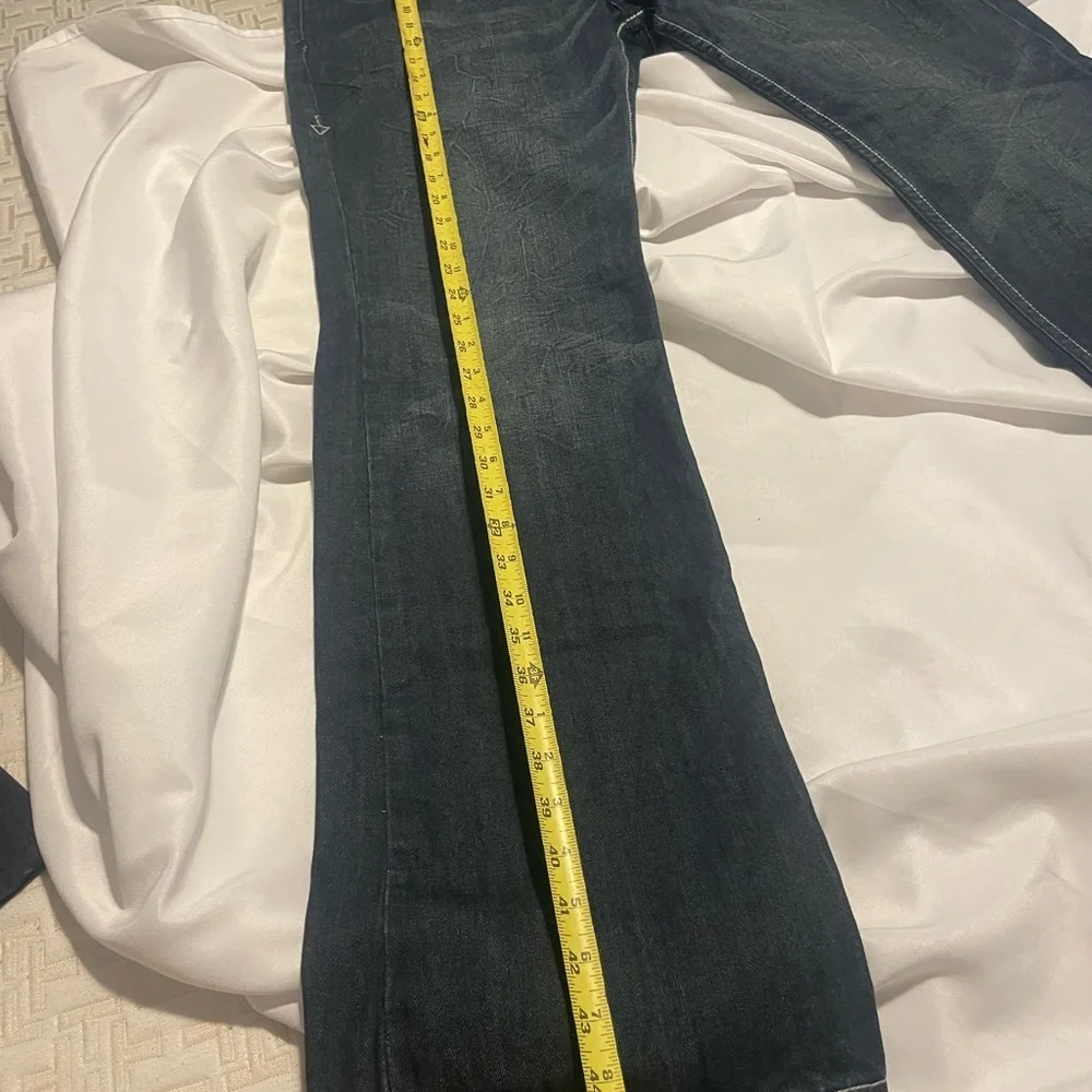 Stylish Indigo Slim Fit Jeans for Men